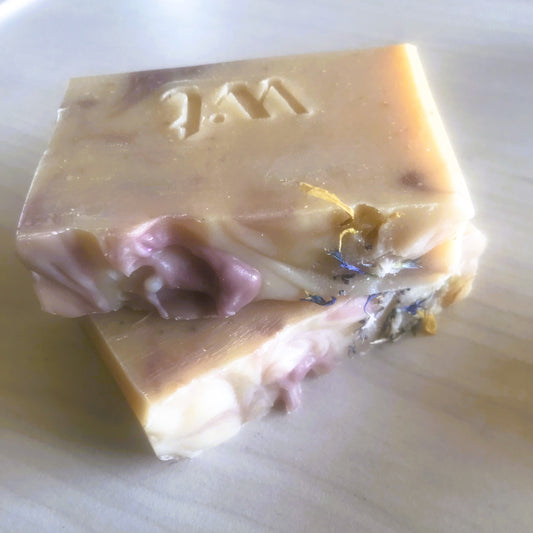 IRISH MOSS (Face + Body Bar) - Irish Sea Moss Goat Milk Soap with Lavender, Rose and Tea Tree Oil